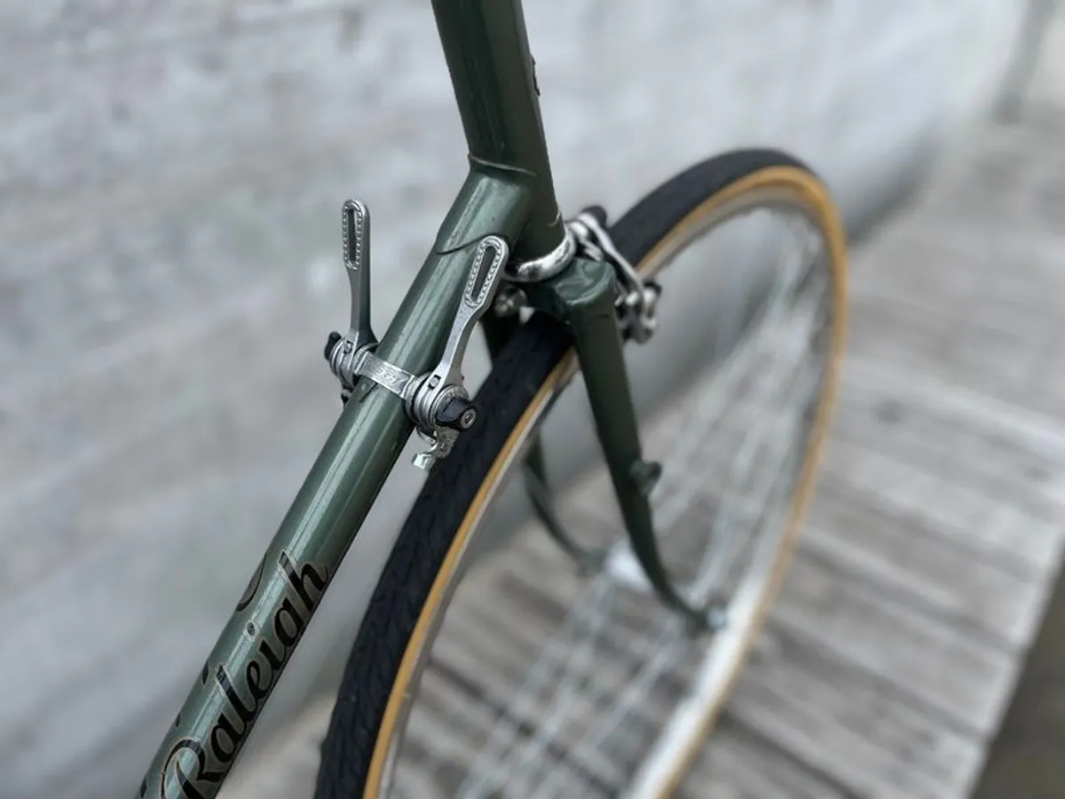 Vintage Bicycle - Image 4