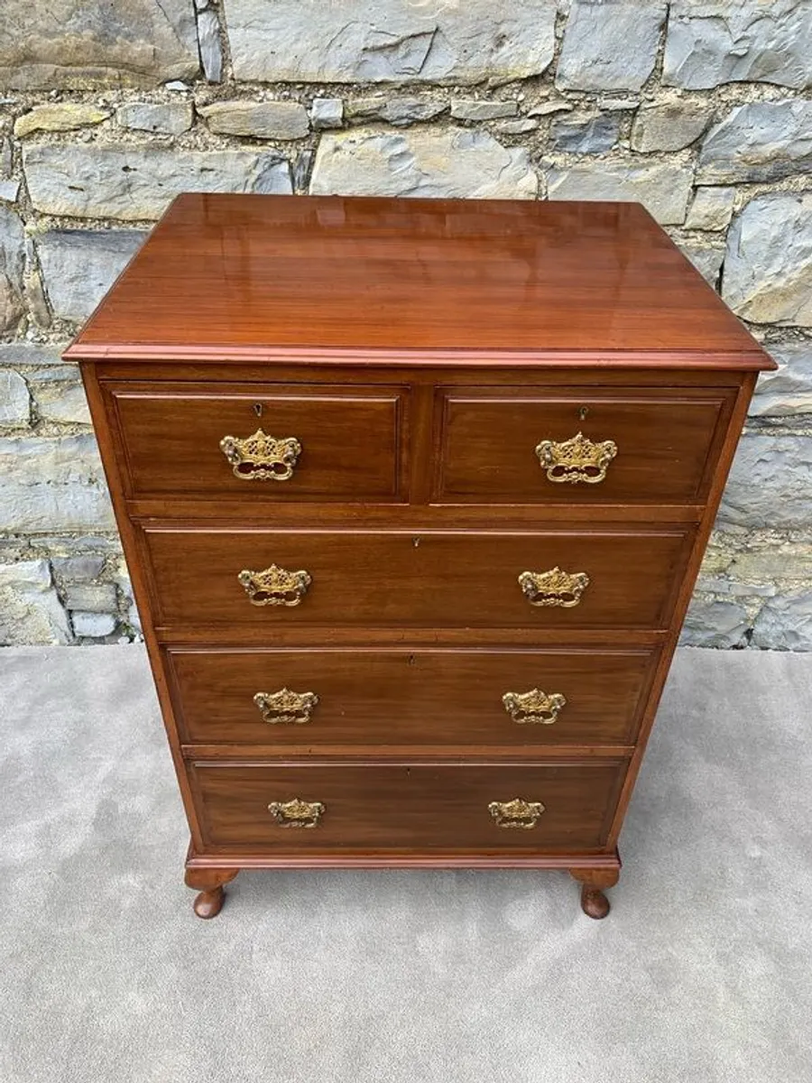 Late Edwardian Mahogany Chest of Drawers. - Image 3