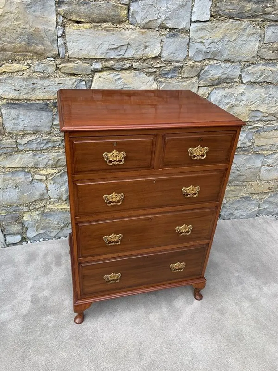 Late Edwardian Mahogany Chest of Drawers. - Image 2