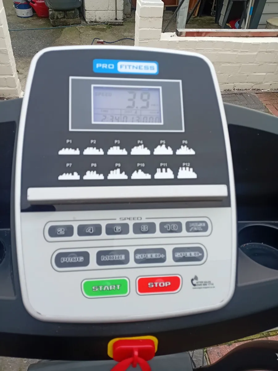 Pro gym fitness treadmill - Image 3