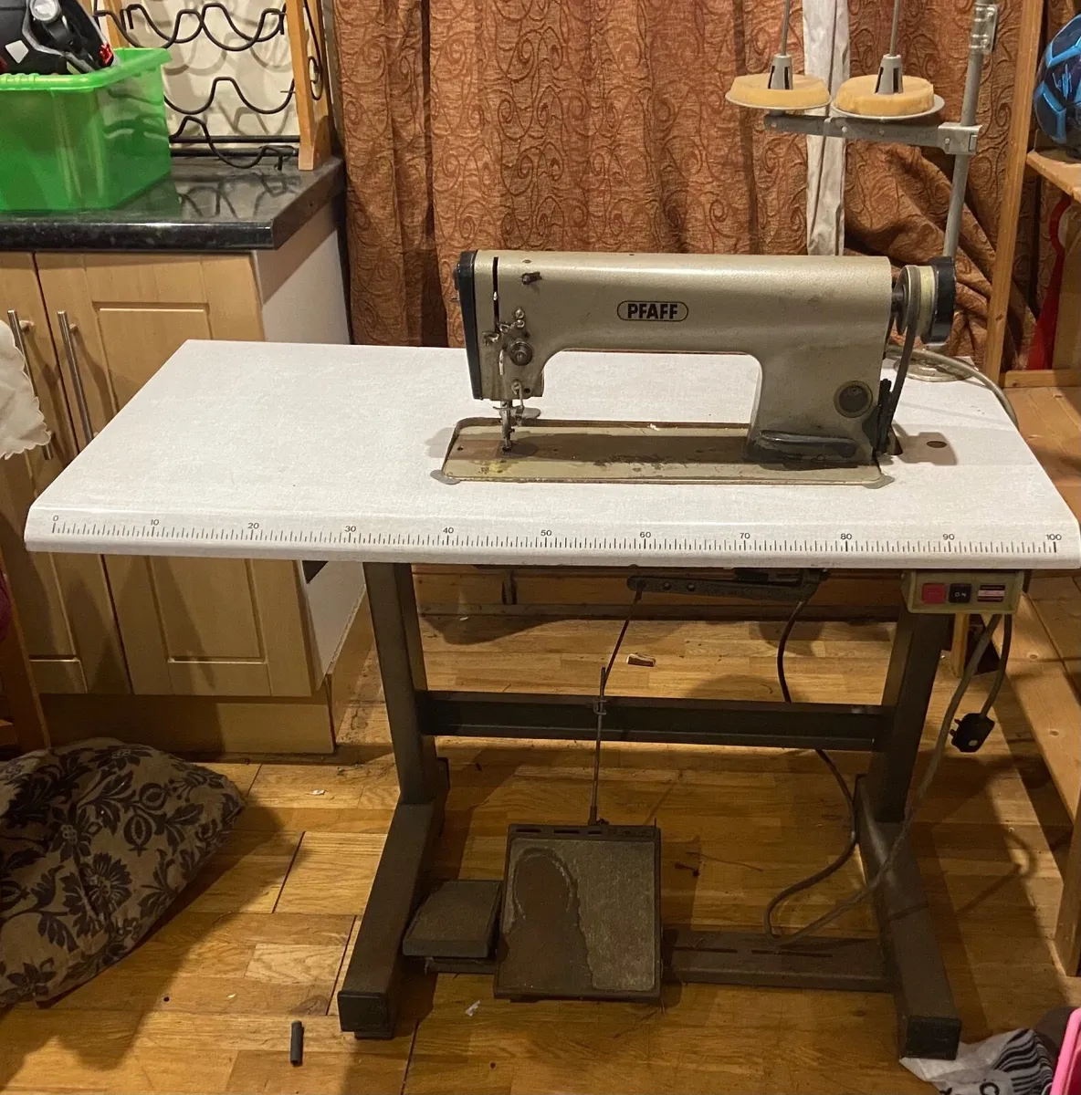 Pfaff Sewing machine - Image 1