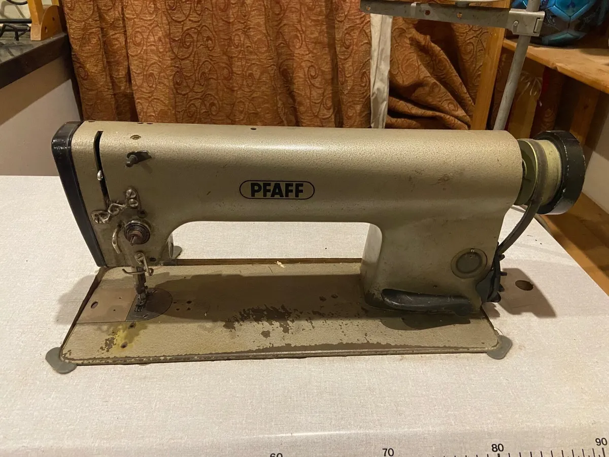 Pfaff Sewing machine - Image 2