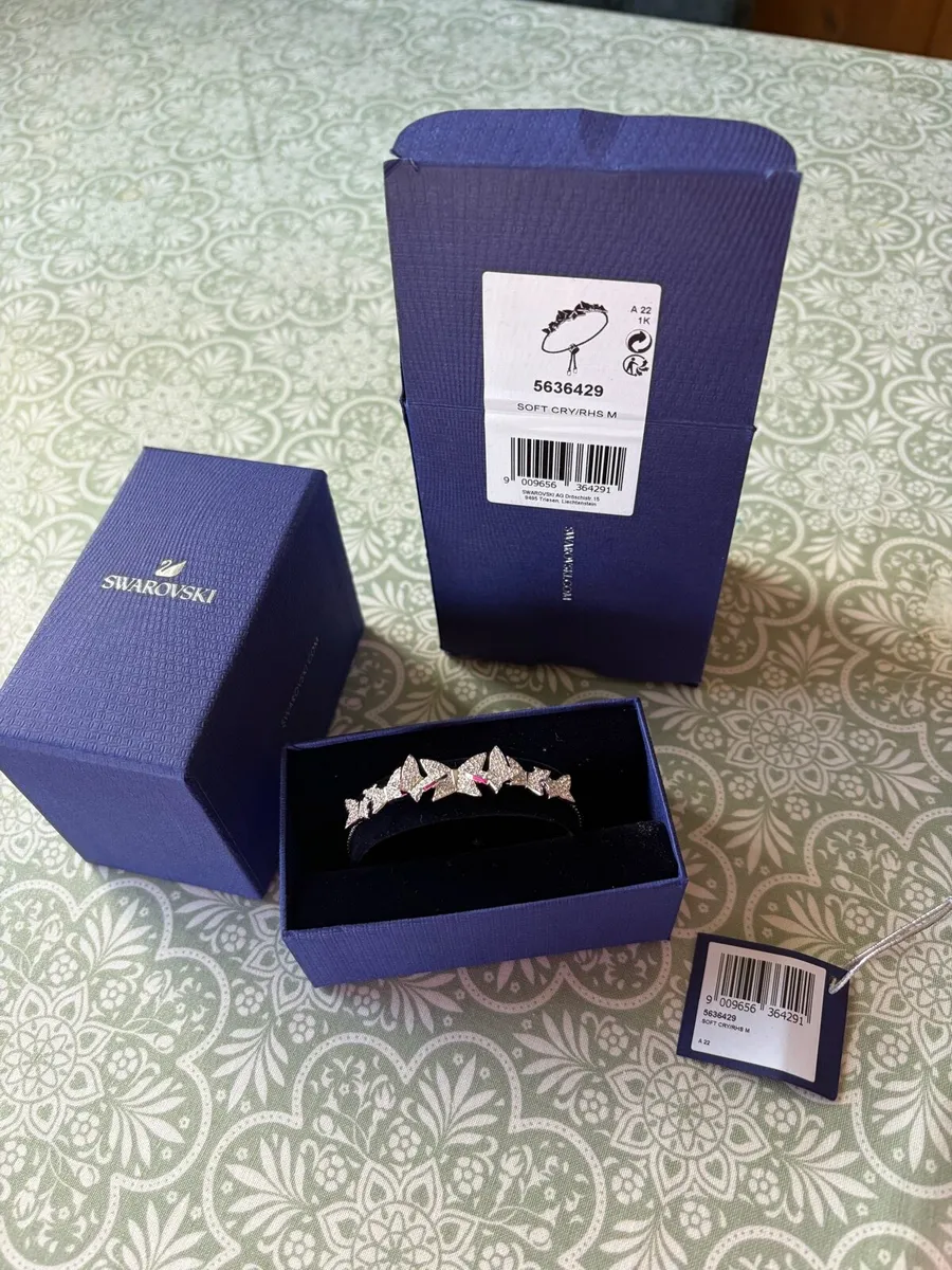 Swarovski Braclet - Image 1