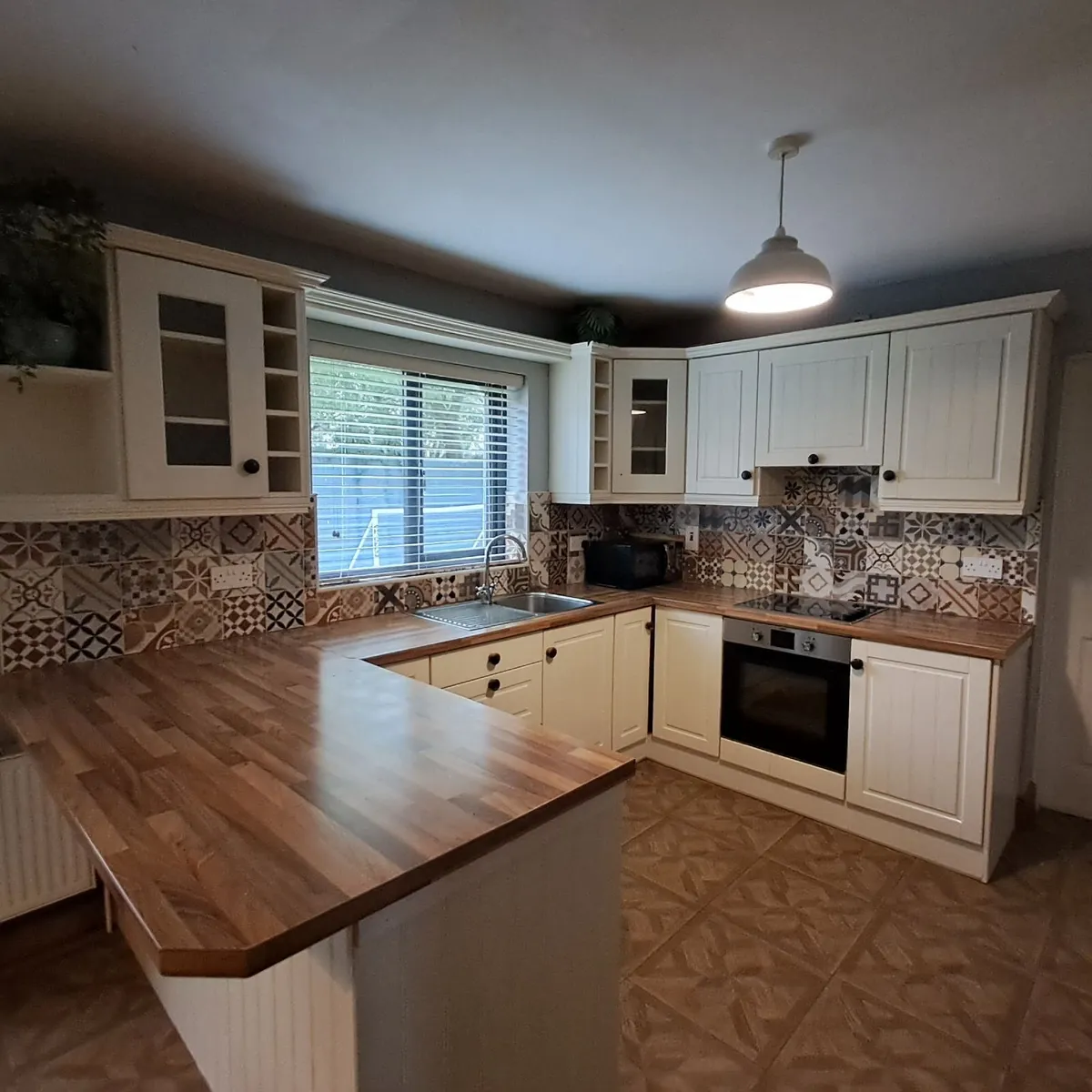 Kitchen - Image 1