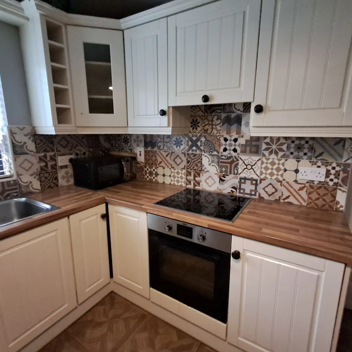 Kitchen - Image 3