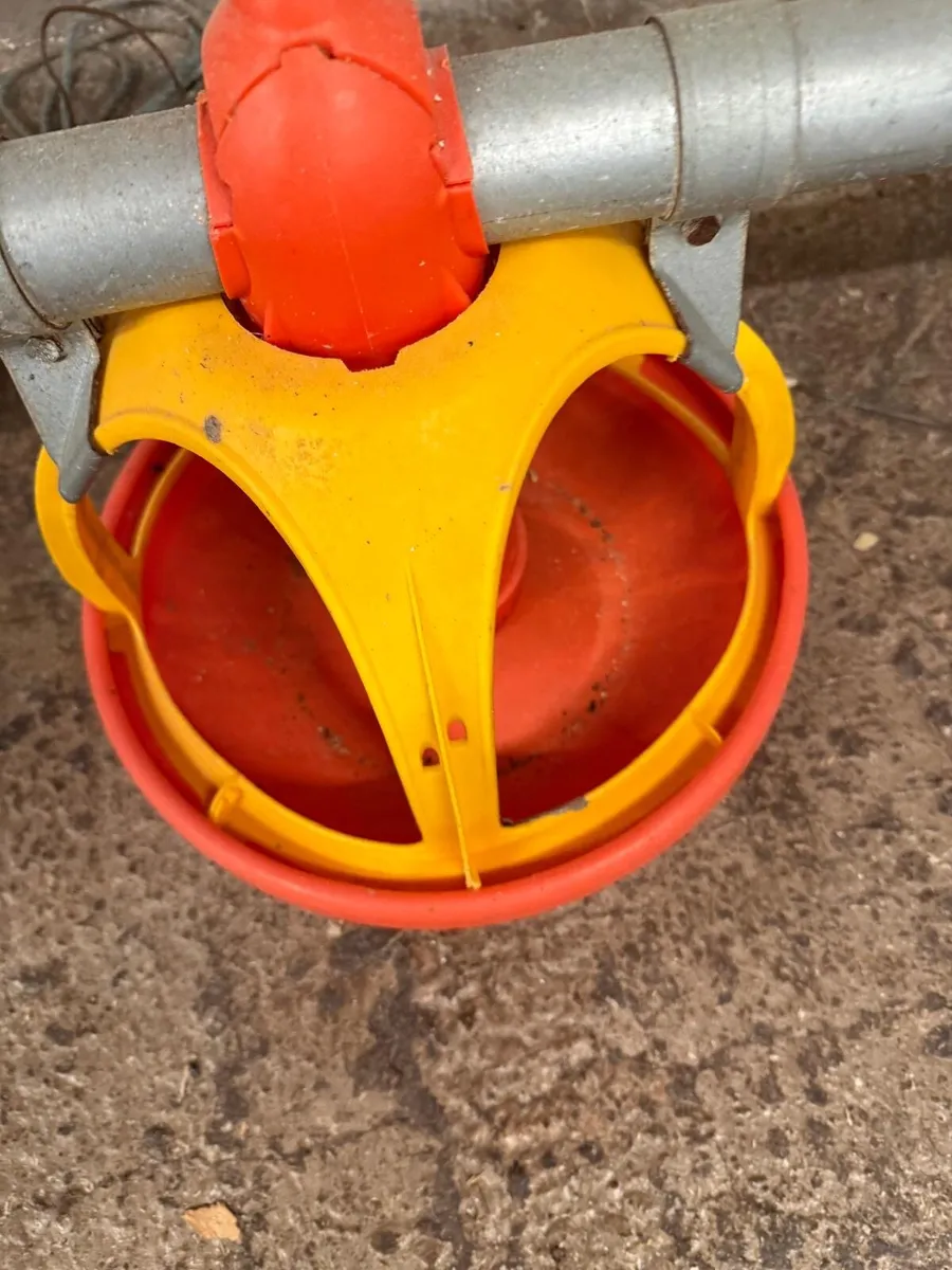 SKA Pan feeders - Image 3