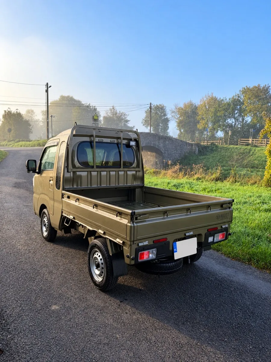 Daihatsu Hijet Jumbo Cab 4WD - Image 2