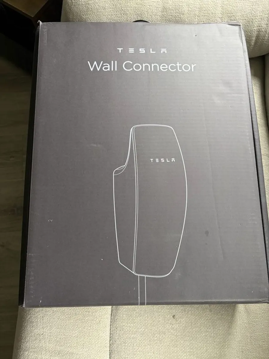 Tesla Ev wall charger - Image 4