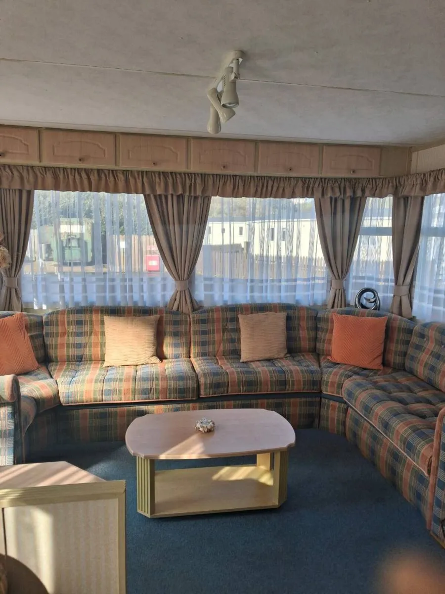 Three bed mobile home - Image 3