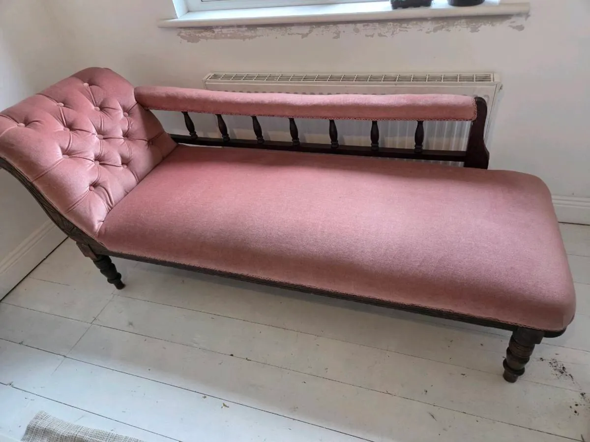 Chaise lounge - Image 2