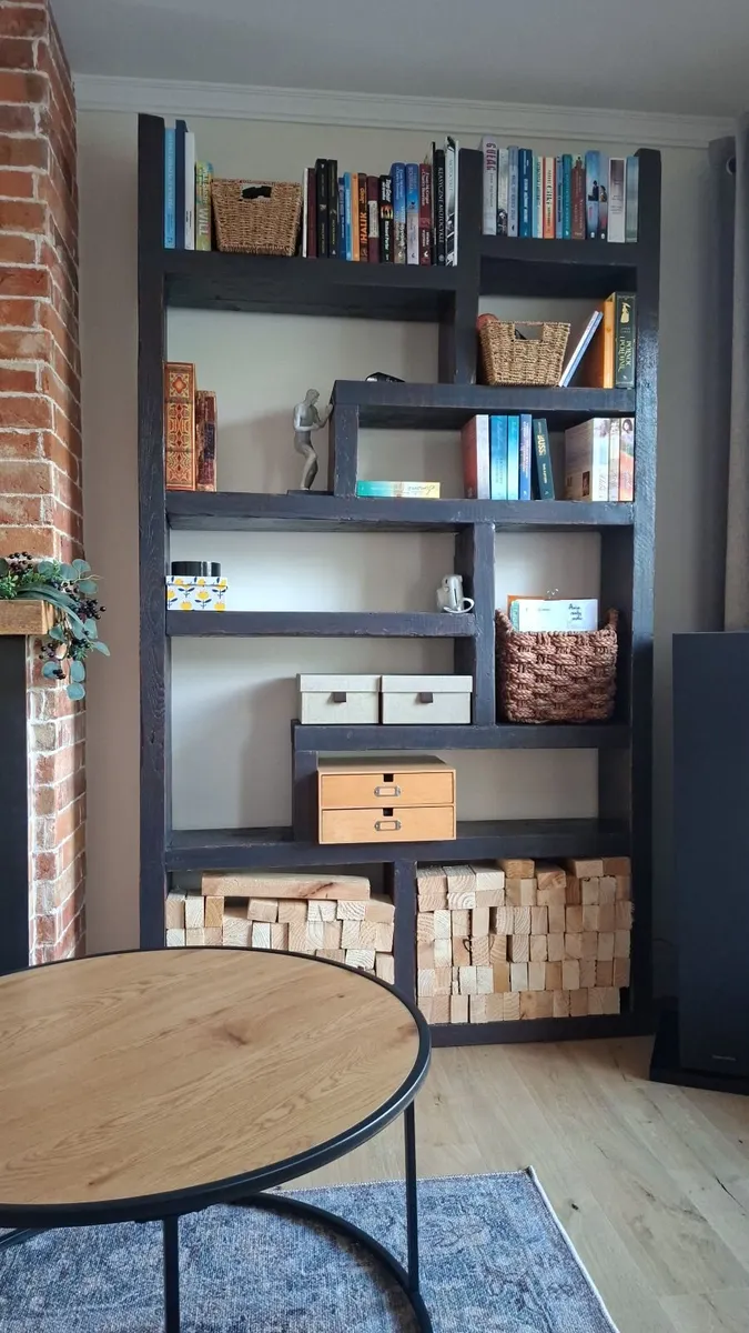 Solid wood bookshelf - Image 1