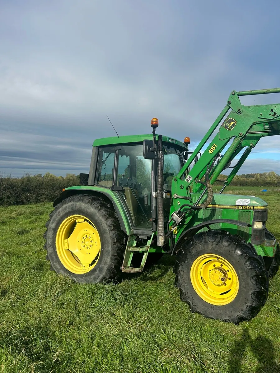 John Deere 6400 Premium C/W Loader - Image 2