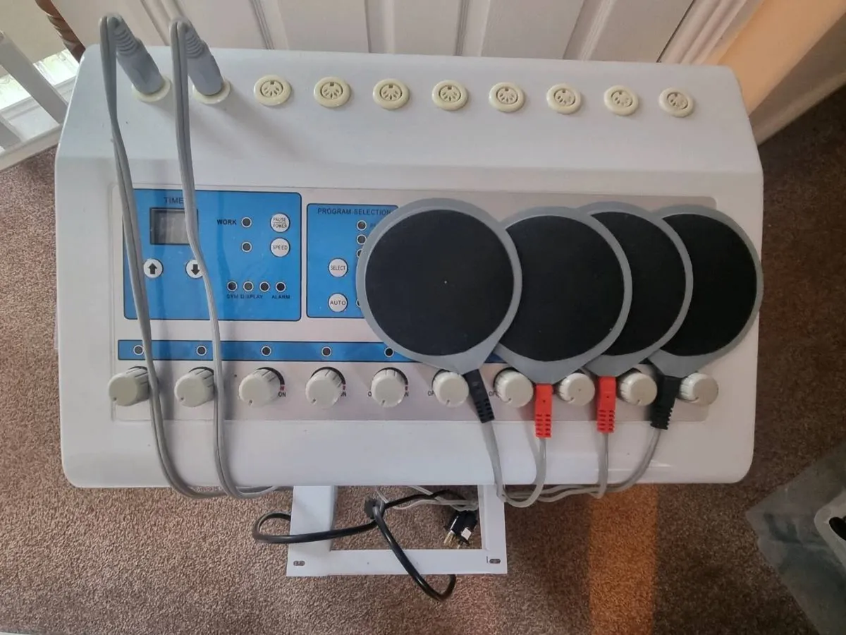 Professional Multi-Channel Electrotherapy / Muscle