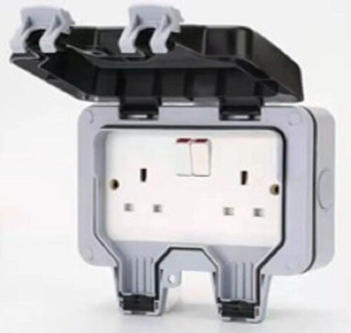 Twin Switched Outdoor Socket