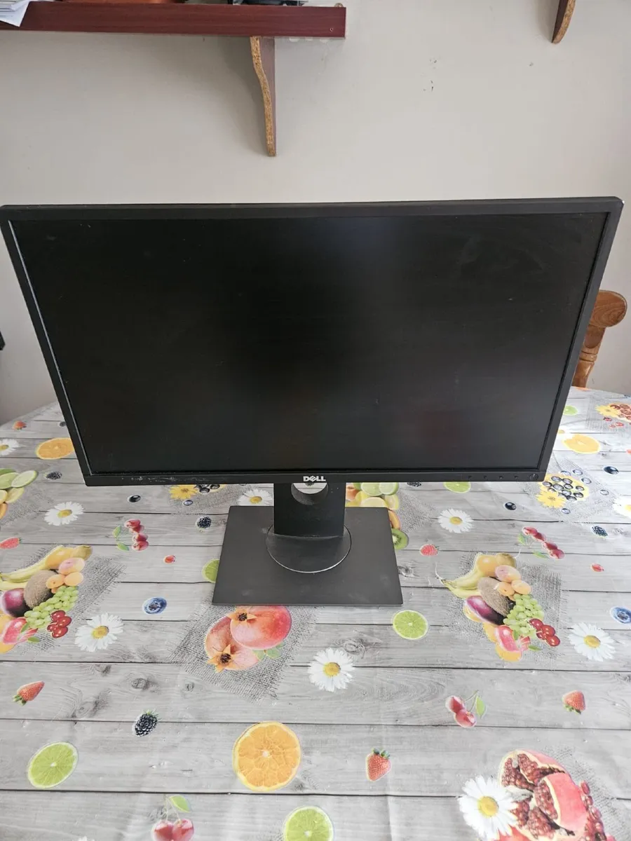 Dell Monitor with Fully Adjustable Stand P2417H - Image 3