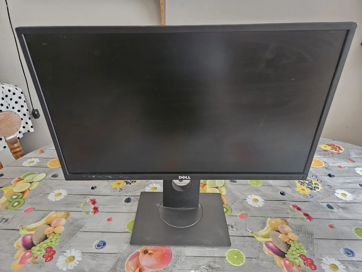 Dell Monitor with Fully Adjustable Stand P2417H - Image 1