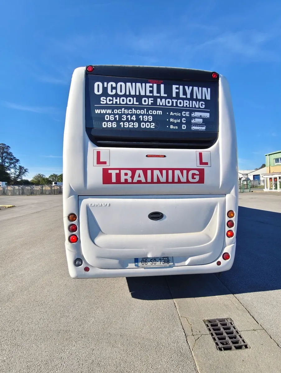 Bus Lessons - Image 3