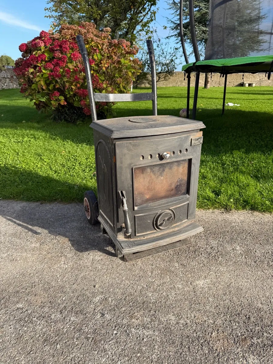Blacksmith Stove - Image 3
