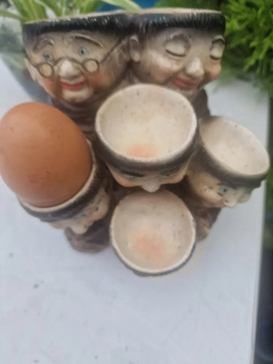 Pottery. - Image 1