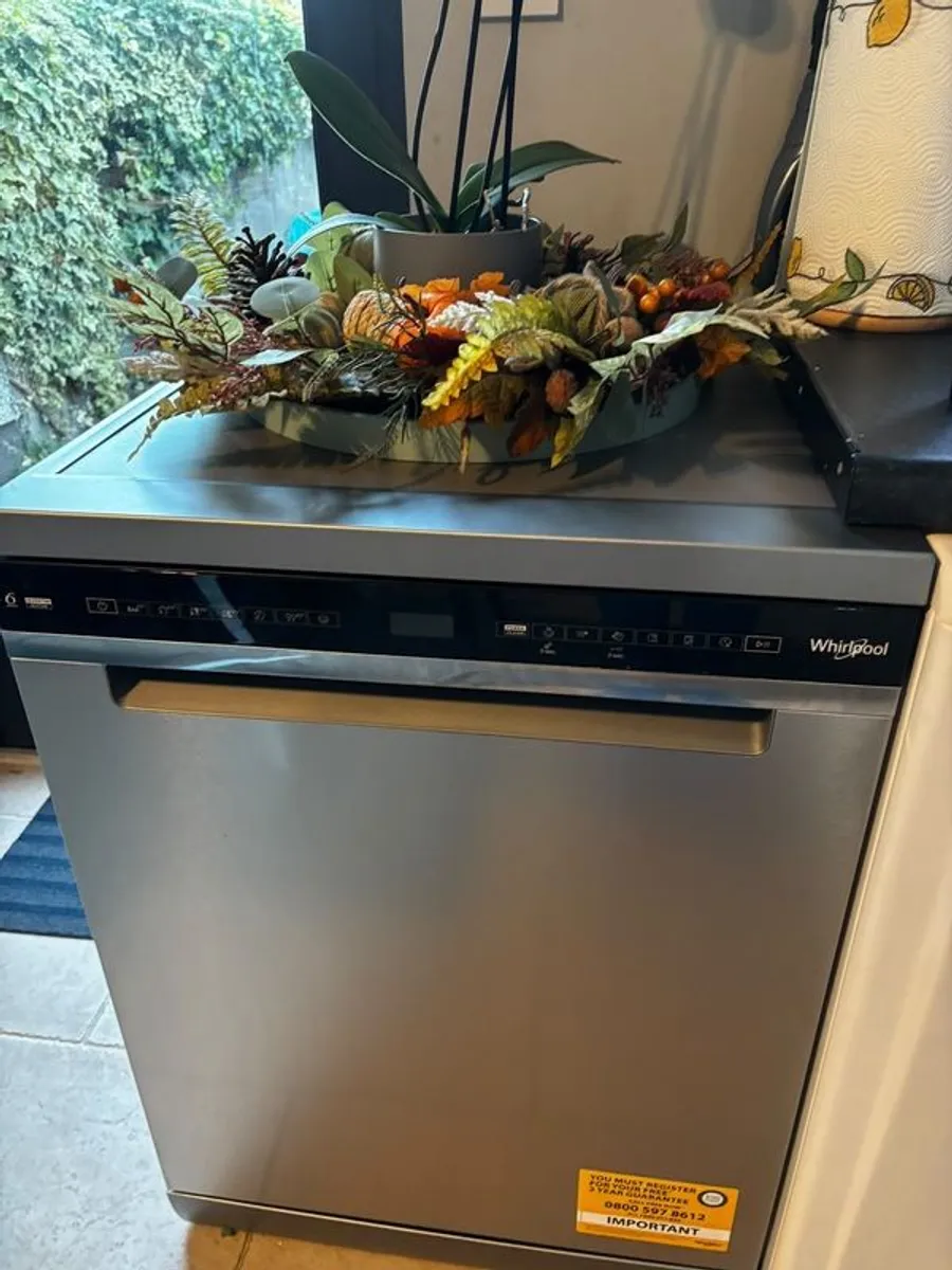 Dishwasher for sale - Image 3