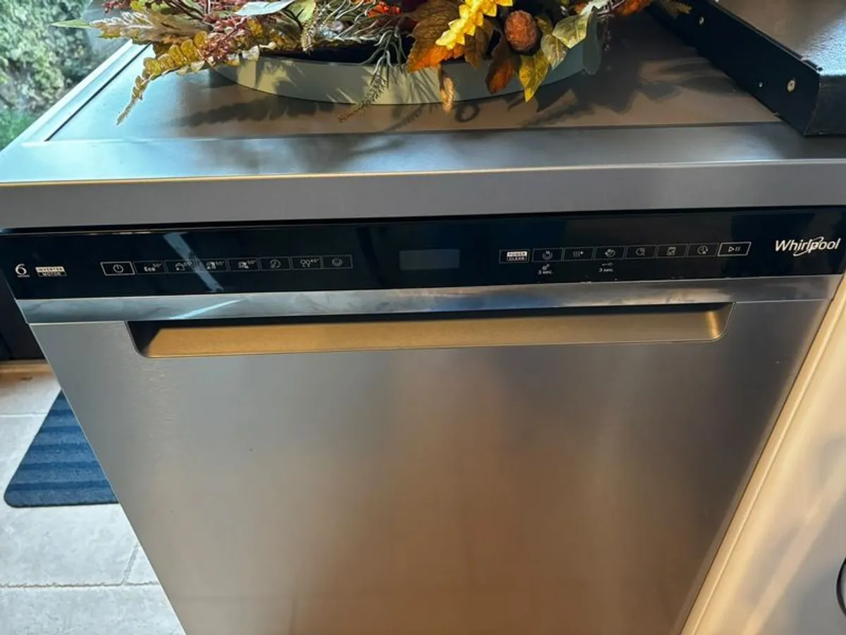 Dishwasher for sale - Image 4