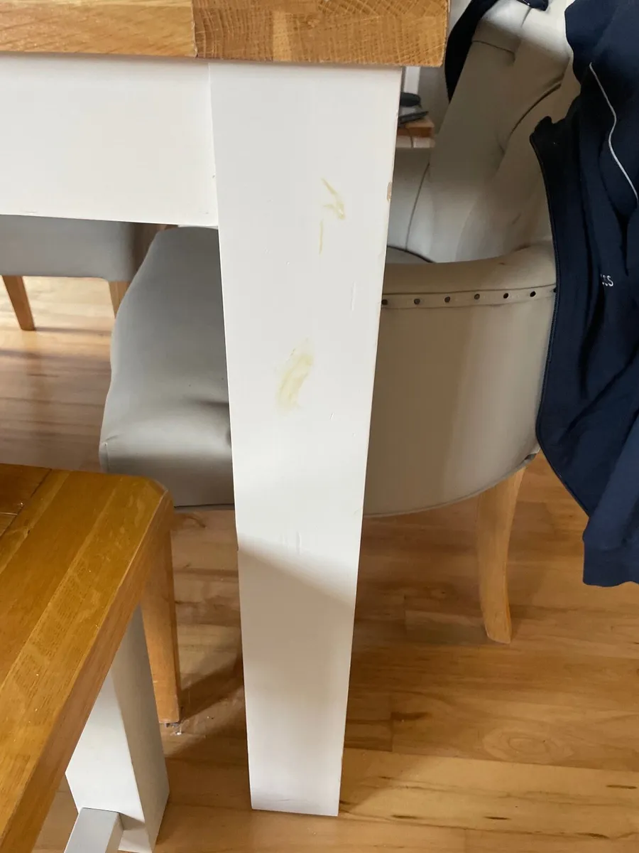 Dining table - Image 3