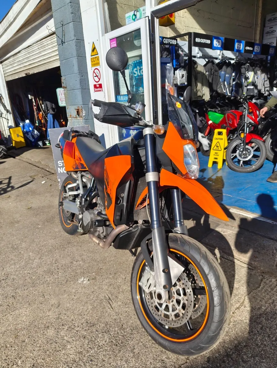 KTM 950 SM 2007 - Image 2