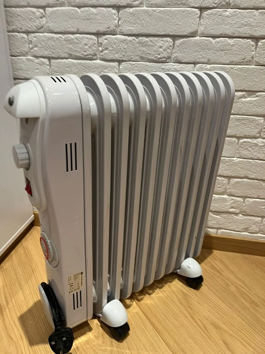 Prem-I-Air Oil Filled Radiator - Image 1
