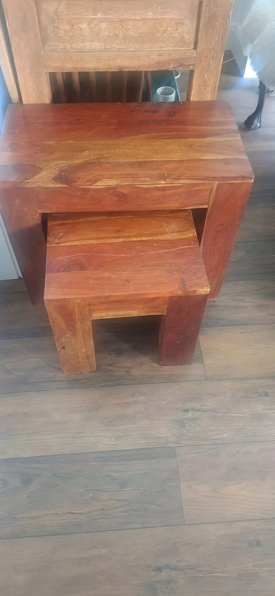 Nest of side tables - Image 2