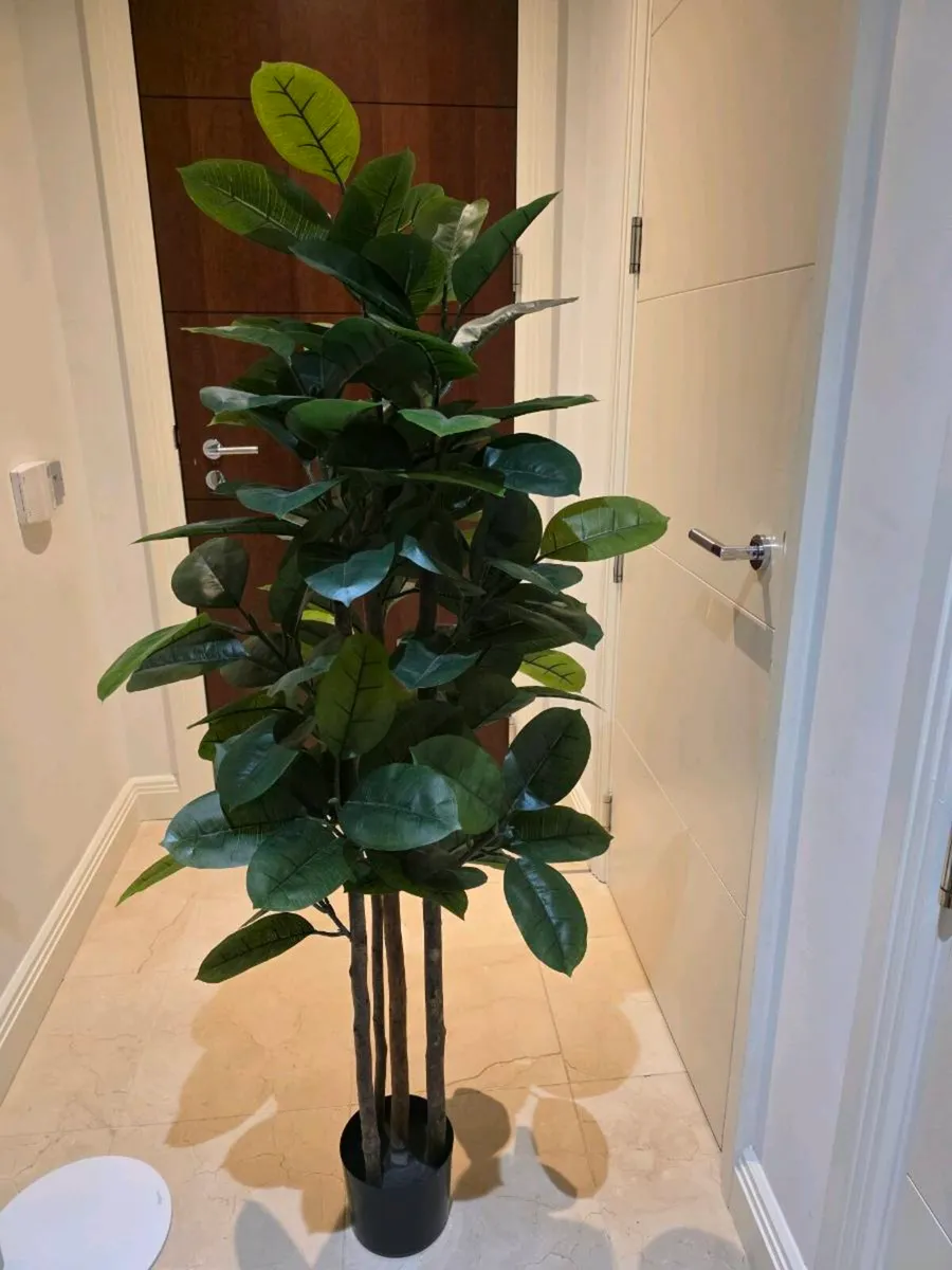 Artificial ficus 160cm - Image 1