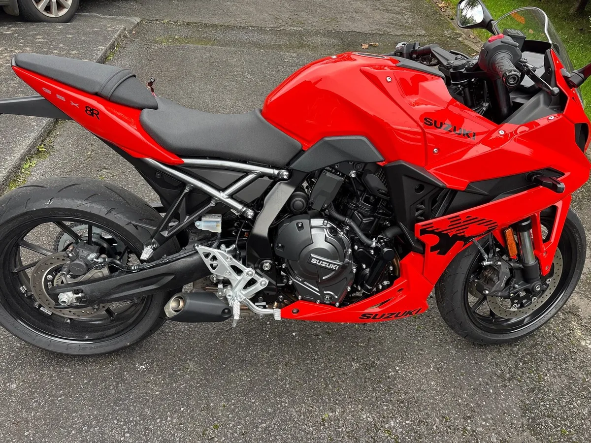 Motorcycle - Image 3