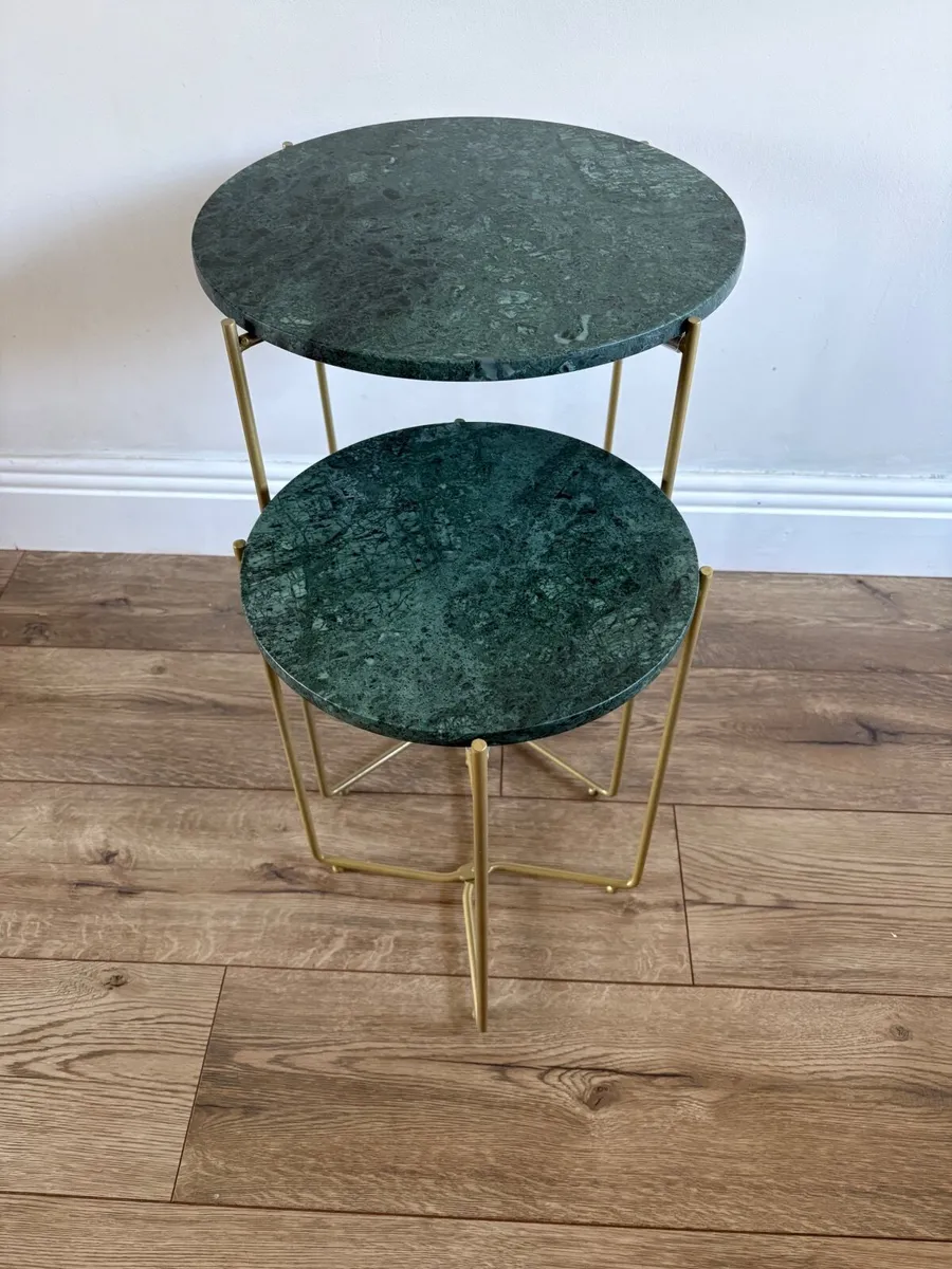 Marble effect Tables - Image 3