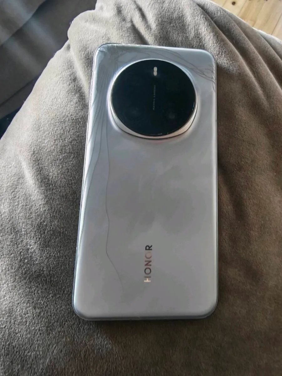 Honor magic 7 pro.. bargain - Image 2