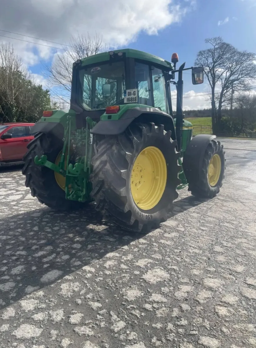 John Deere 6910 2001 - Image 2