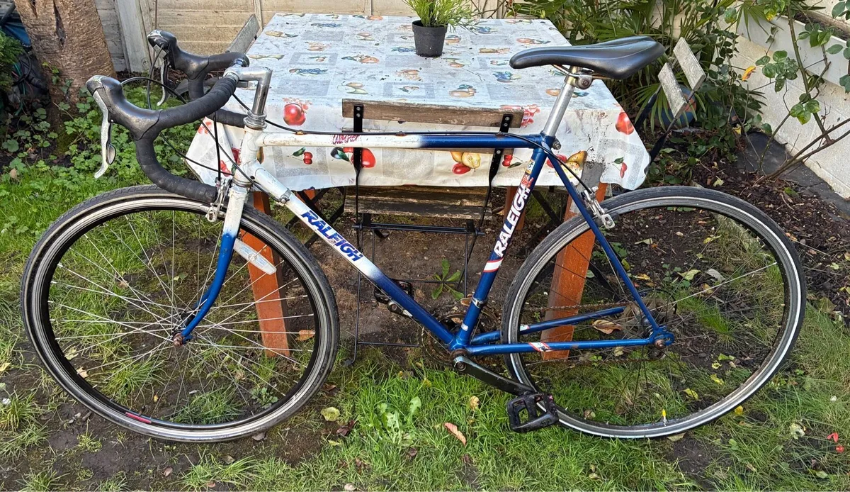 Racing bike - Image 2