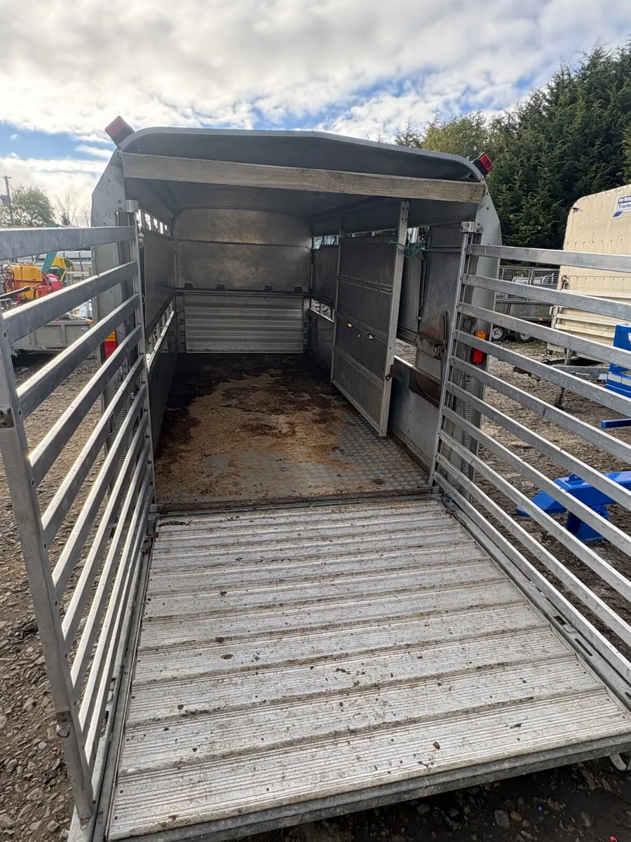 Ifor Williams 14ft cattle trailer - Image 3