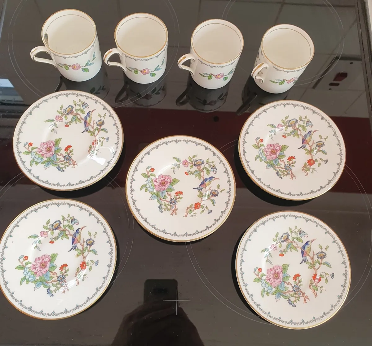 Aynsley 'Pembroke' Coffee Cups & Saucers - Image 3