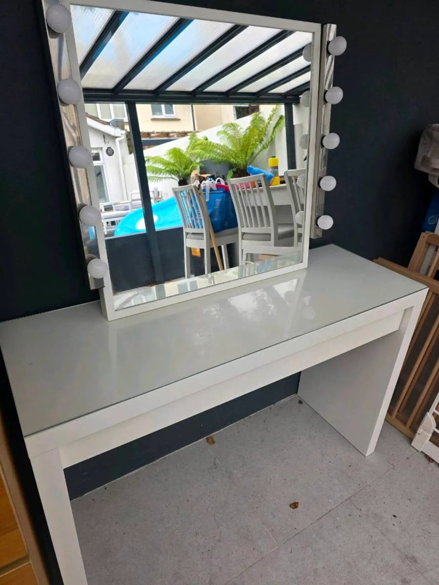 Beauty Table and Mirror - Image 2