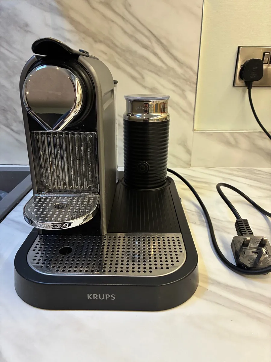 Nespresso Machine and milk frother - Image 1