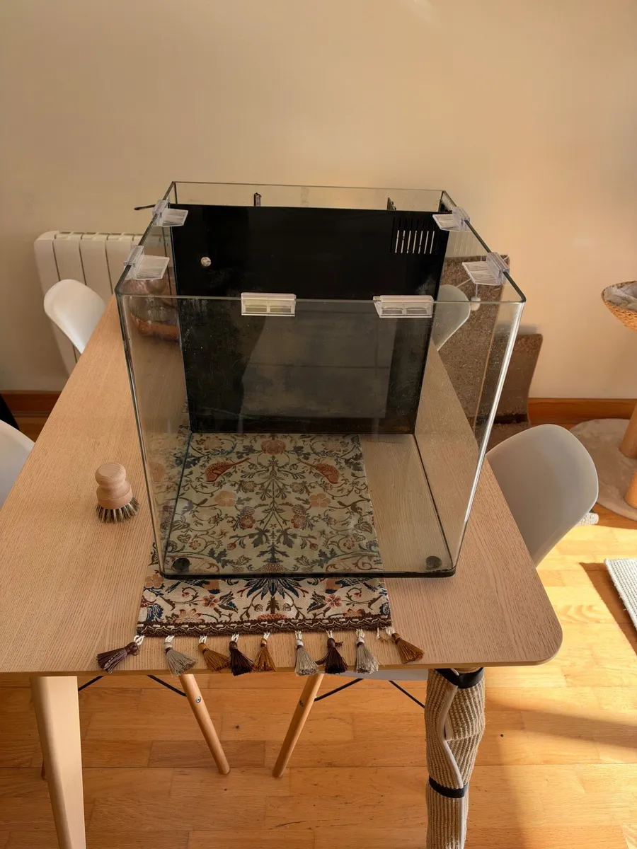 Aqua Nano 4 Fishtank - Image 1