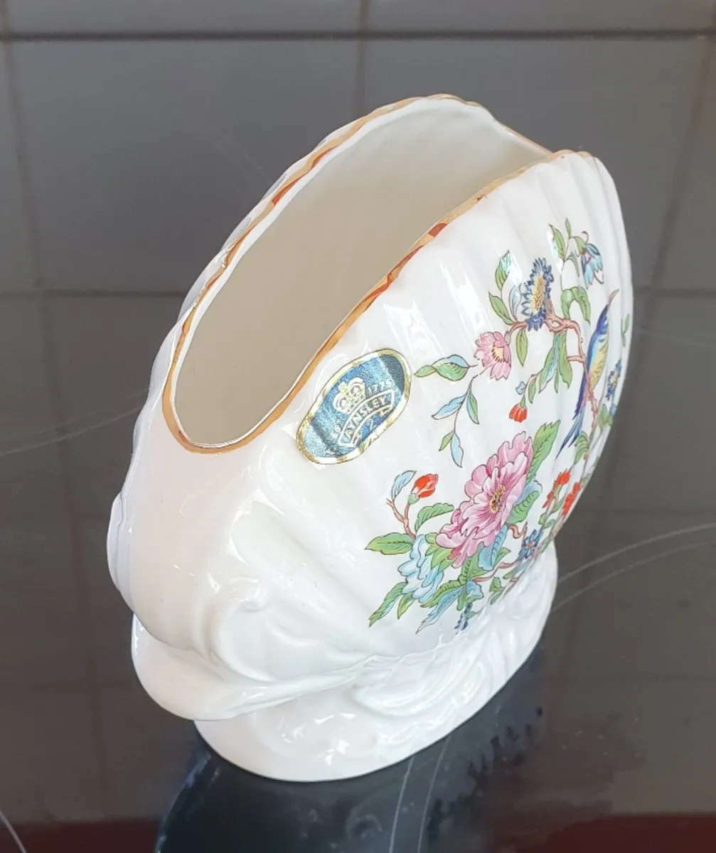 Aynsley 'Pembroke' Vase / Napkin Holder - Image 4