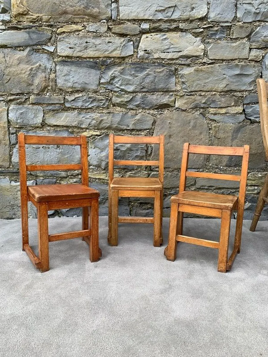 Set of 3 antique Oak childs chairs. - Image 1