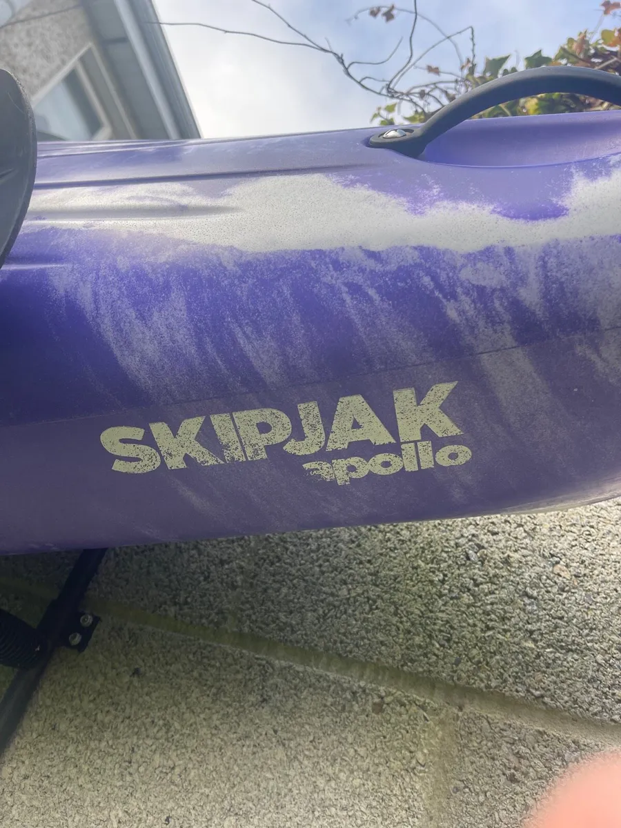 Skipjak Apollo Sit-In Kayak + Paddle - Image 2