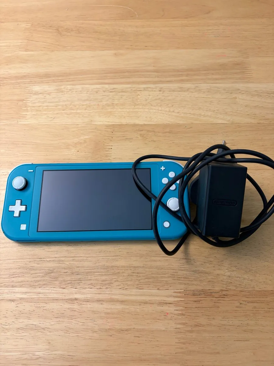 Nintendo switch lite - Image 4
