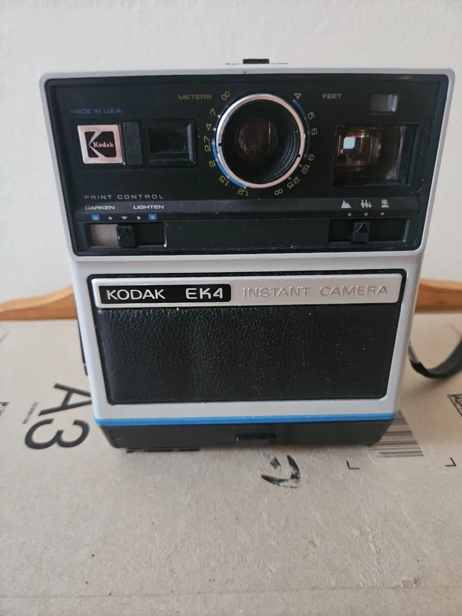 Vintage Kodak Instant Camera - Image 4