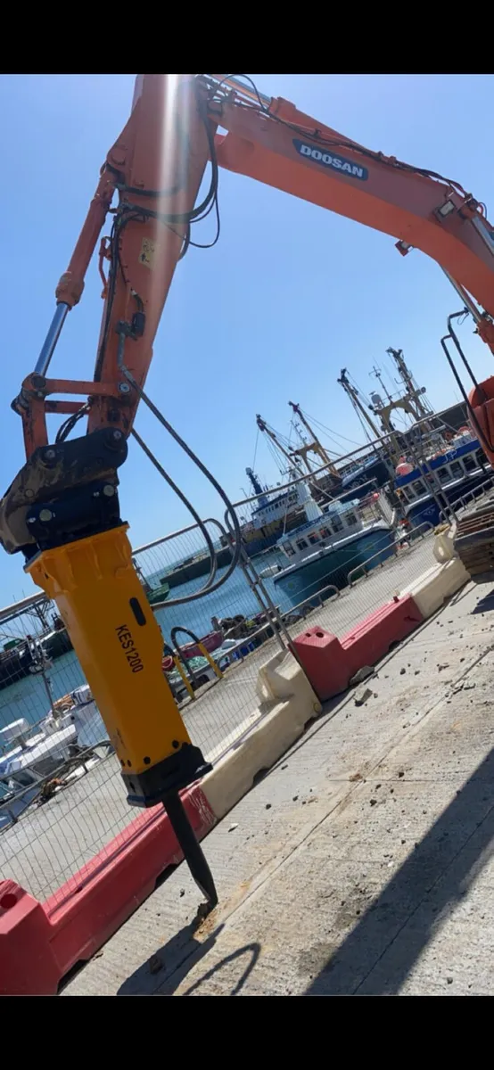 KES1200 Rock BreakersFor Sale. Suits 11/16 Ton - Image 3