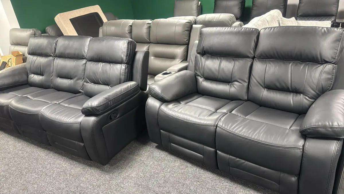 Monaco Dark Grey & Black Leather Recliner Sofa - Image 4