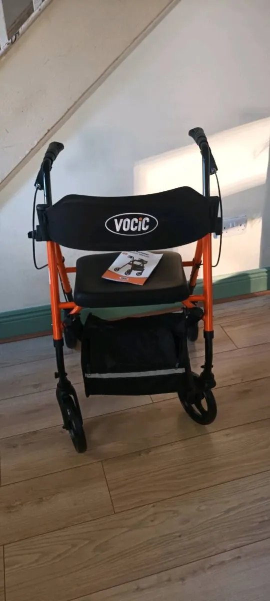 Vocic Z21 walker - Image 1
