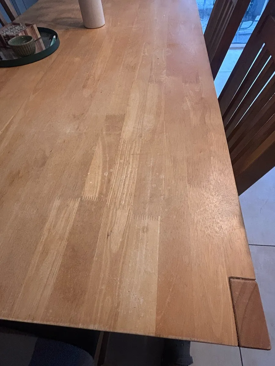 Dining table - Image 2