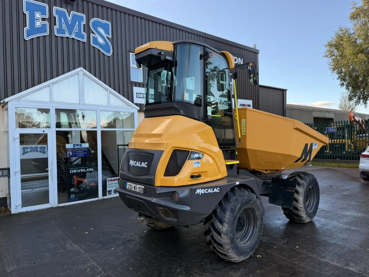 2023 Mecalac 9MDX  9 TON SWIVEL SKIP CAB DUMPER - Image 2